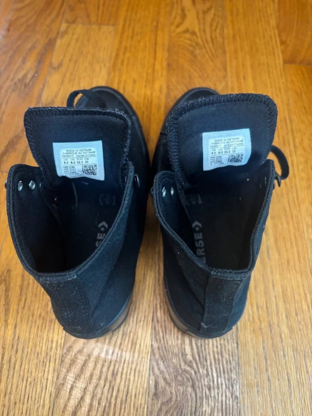 Women's Converse Lugged Hi Top Chuck Taylor All Star Sneakers